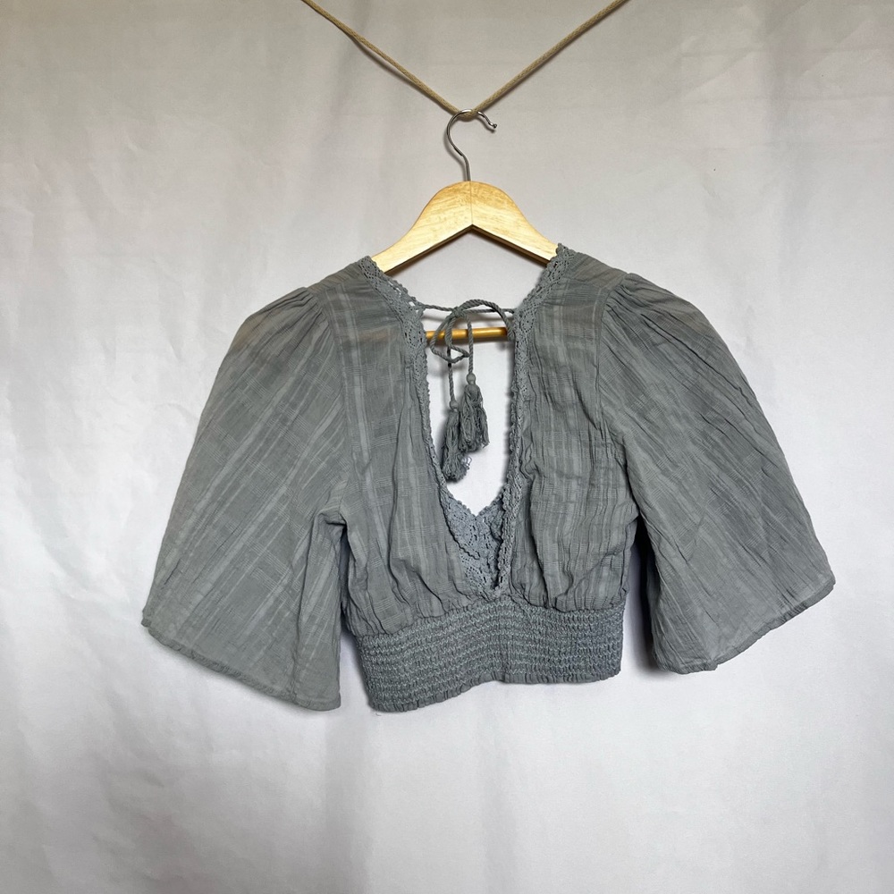 Boutique Boho Flowy Crop Top - Picture 2 of 3